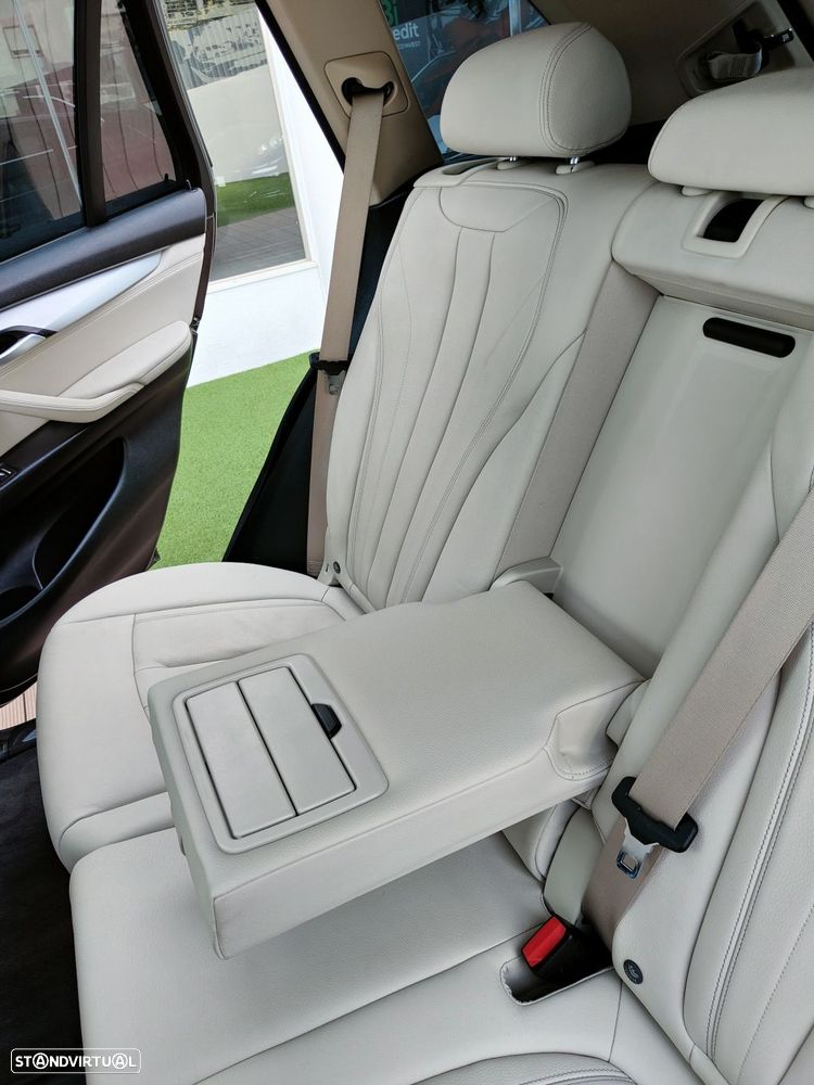 BMW X5 25 d sDrive Comfort 7L - 27