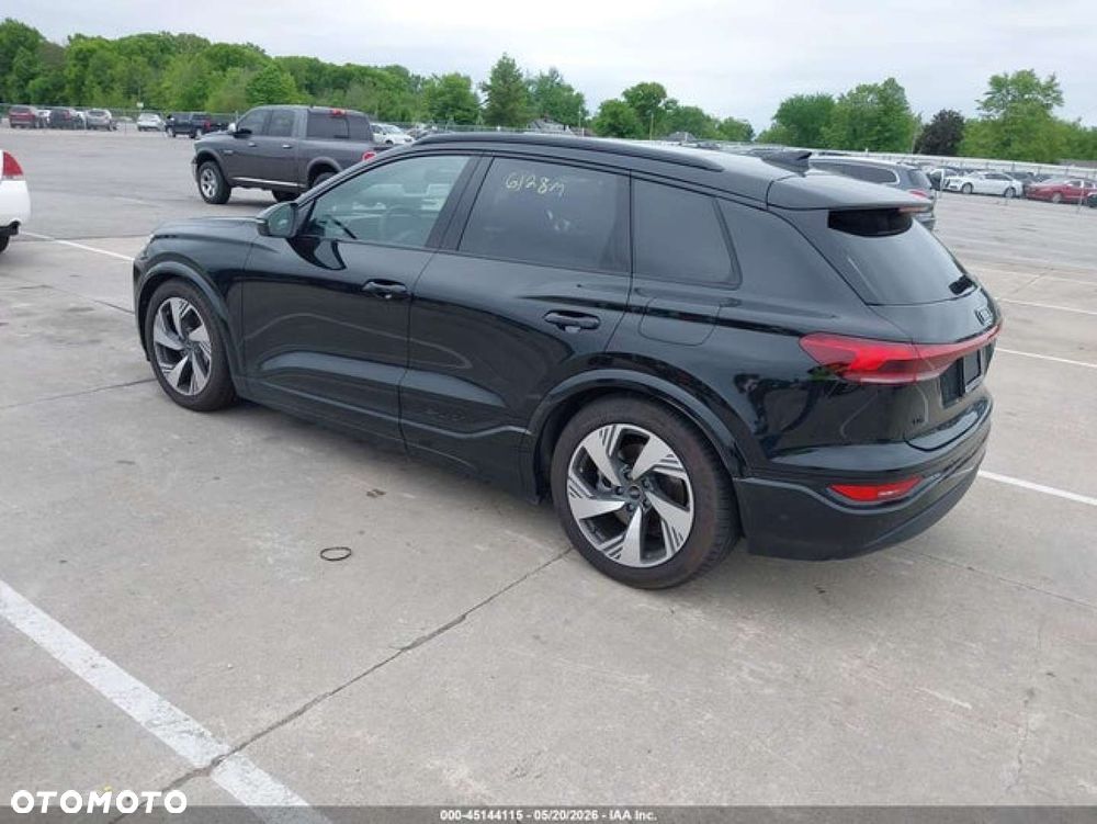 Audi Q6 e-tron - 3