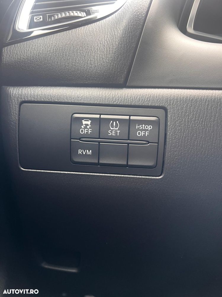 Mazda 3 - 11