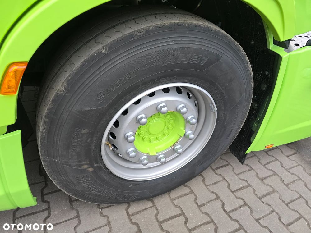 Iveco S-WAY 570 - 20