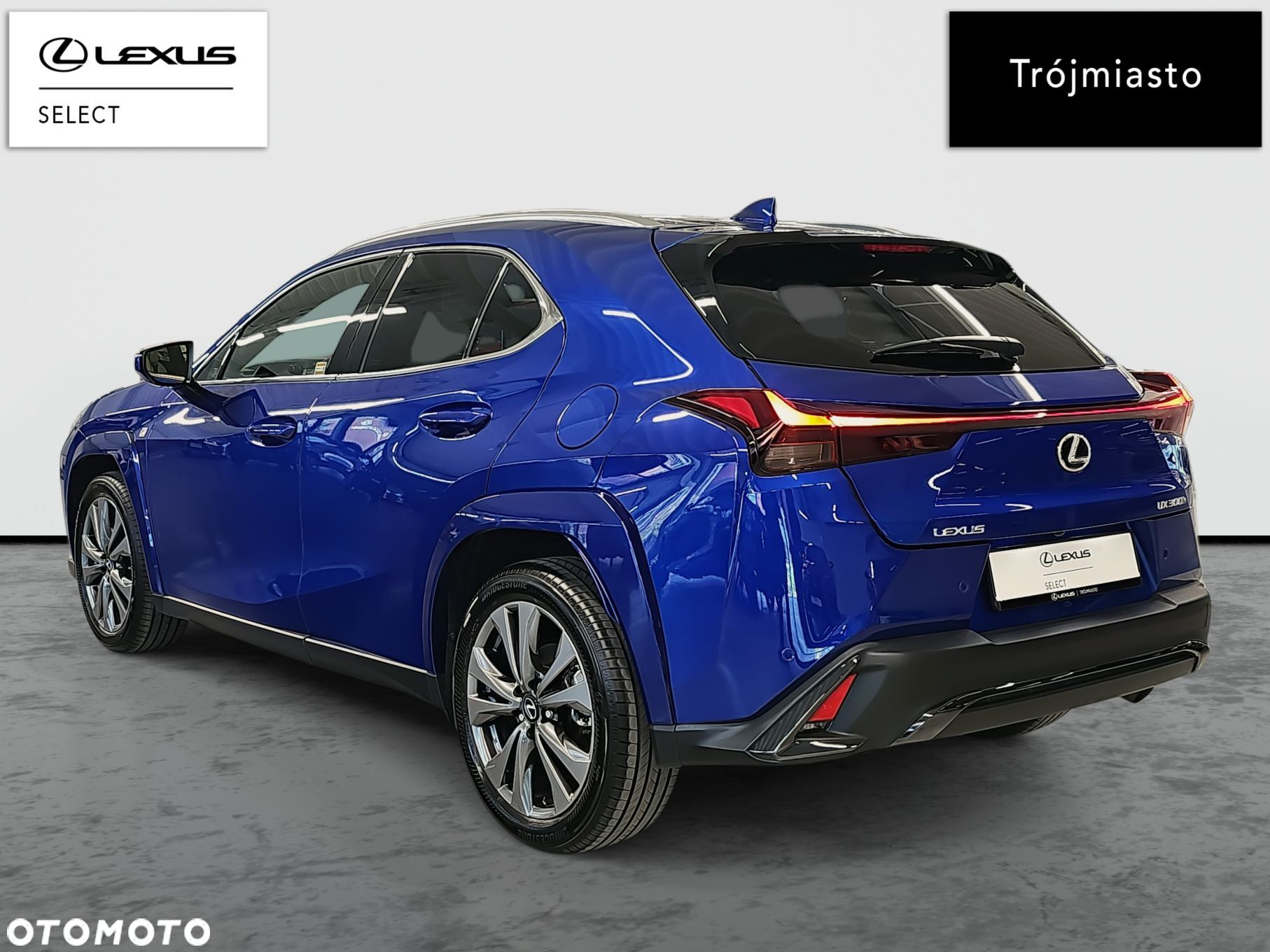 Lexus UX - 8