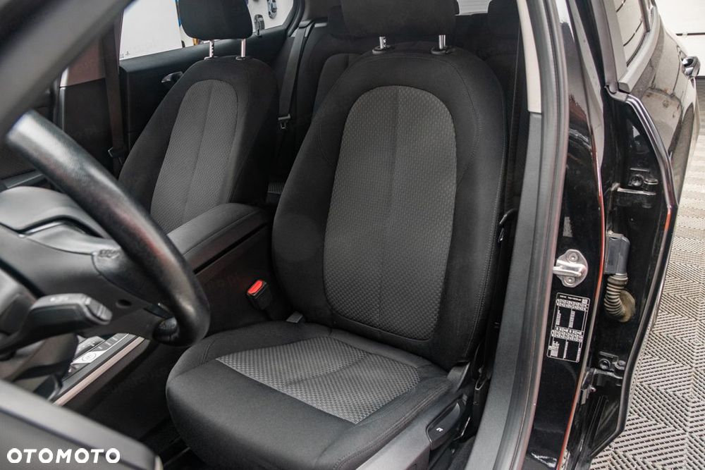 BMW Seria 1 118i Advantage - 12