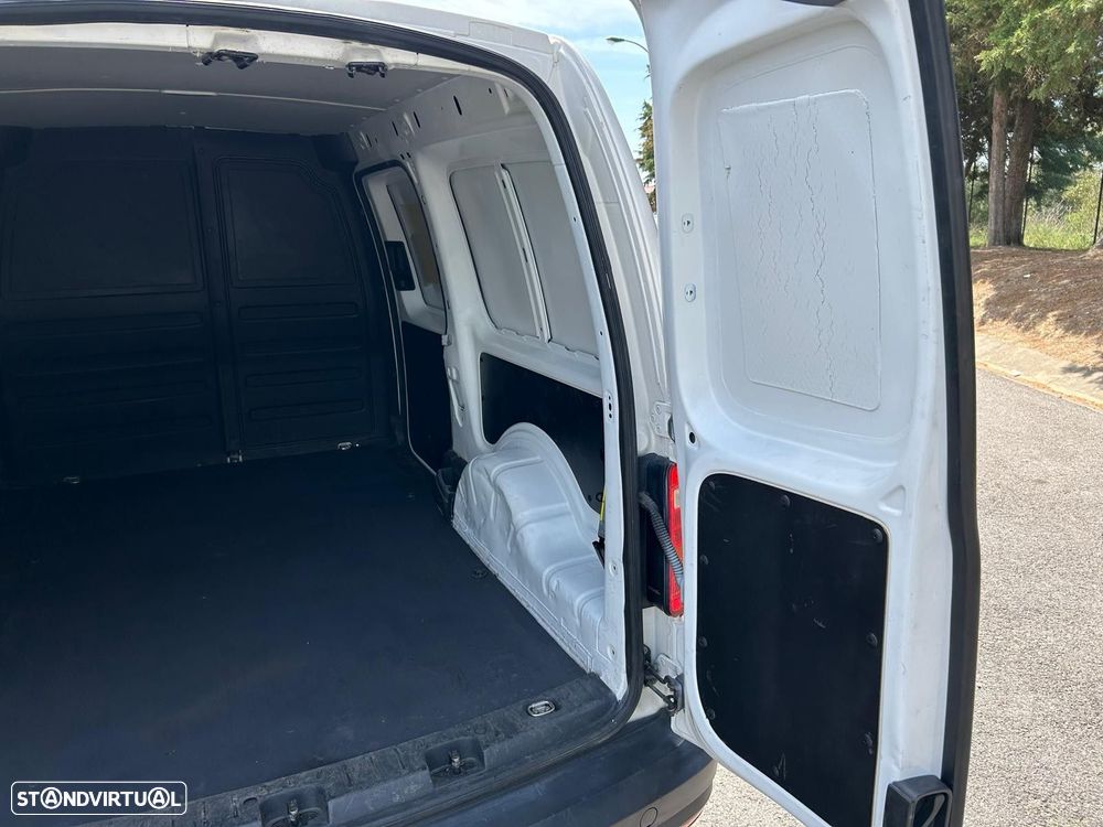 VW Caddy Maxi 2.0 TDi BM Extra AC - 15