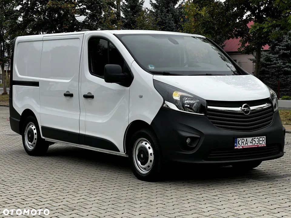 Opel Vivaro - 38