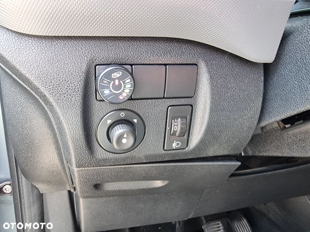 Peugeot Partner 1.6 Trendy - 8