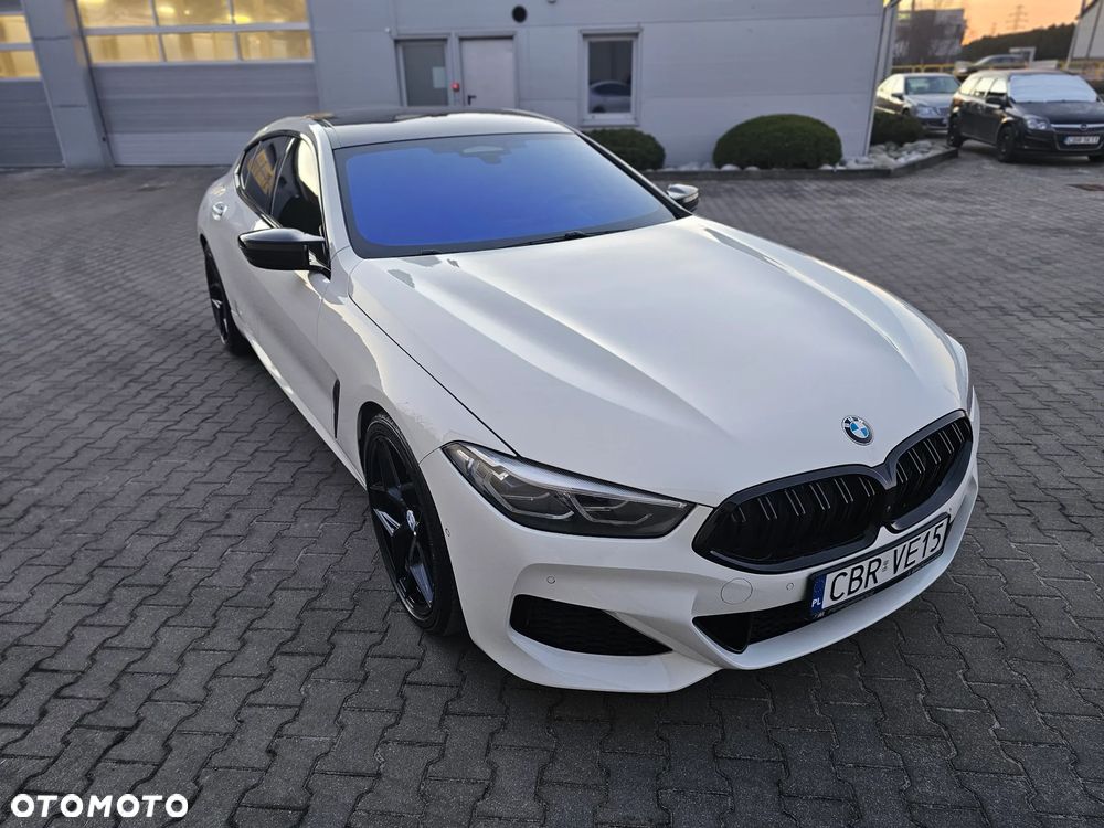 BMW Seria 8 840i - 1