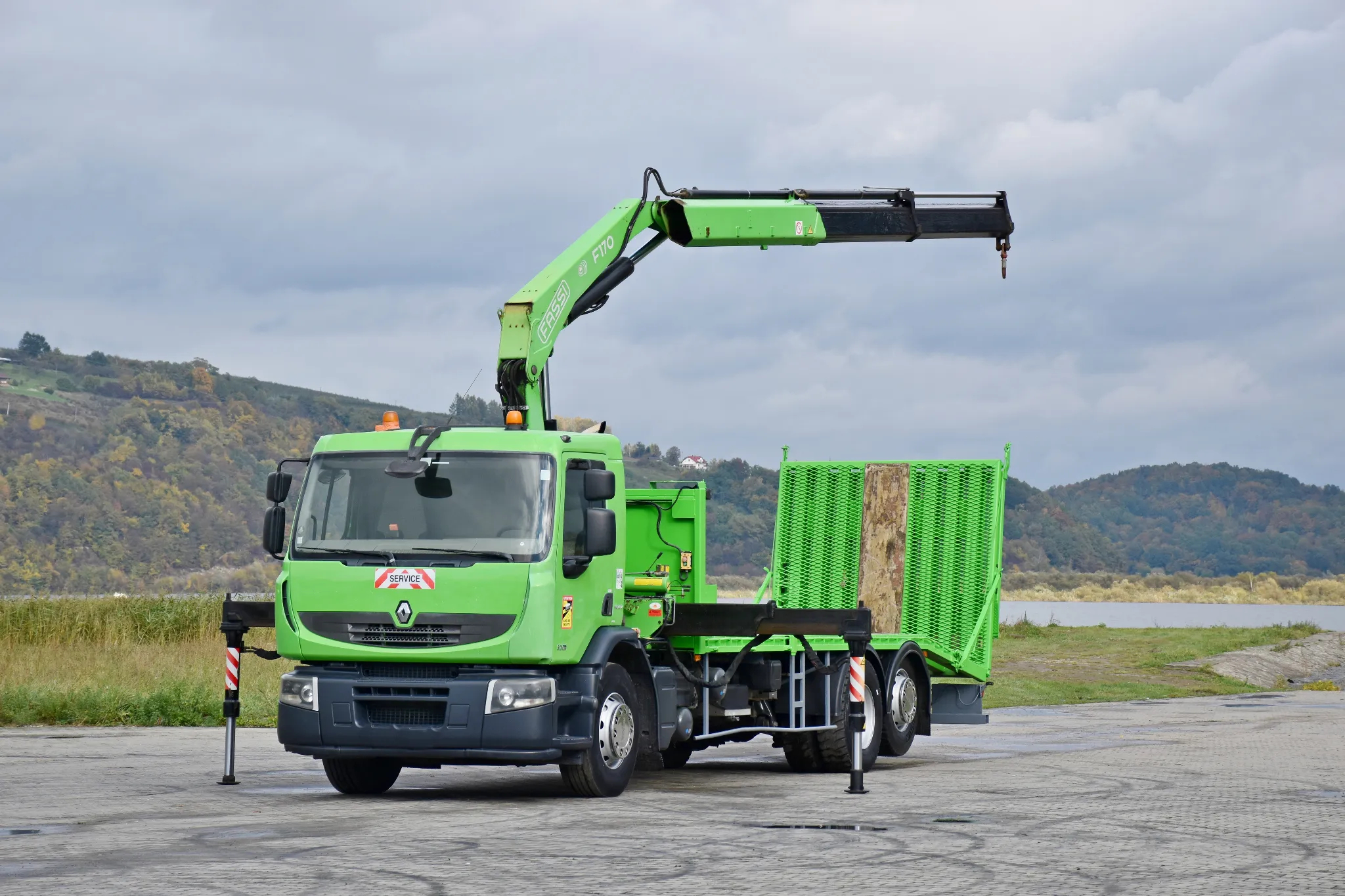 Renault PREMIUM 320 Laweta 7,50m + FASSI F170A.22 / PILOT - 2