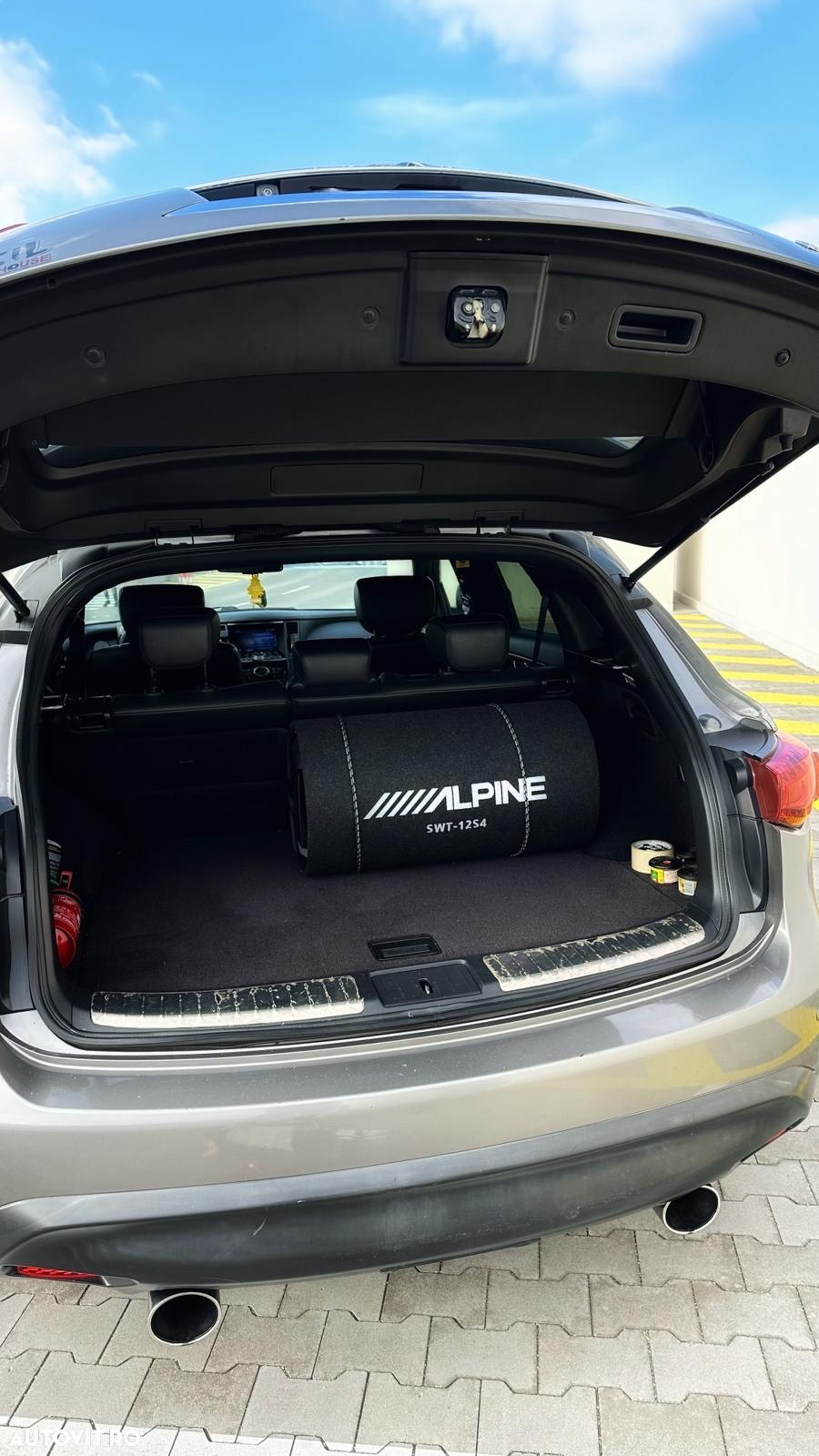 Infiniti FX 30 FX30d AWD Aut. S - 15