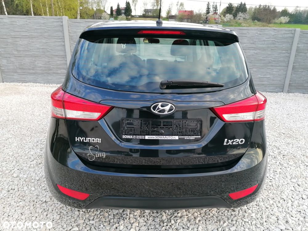 Hyundai ix20 1.4 Premium - 6
