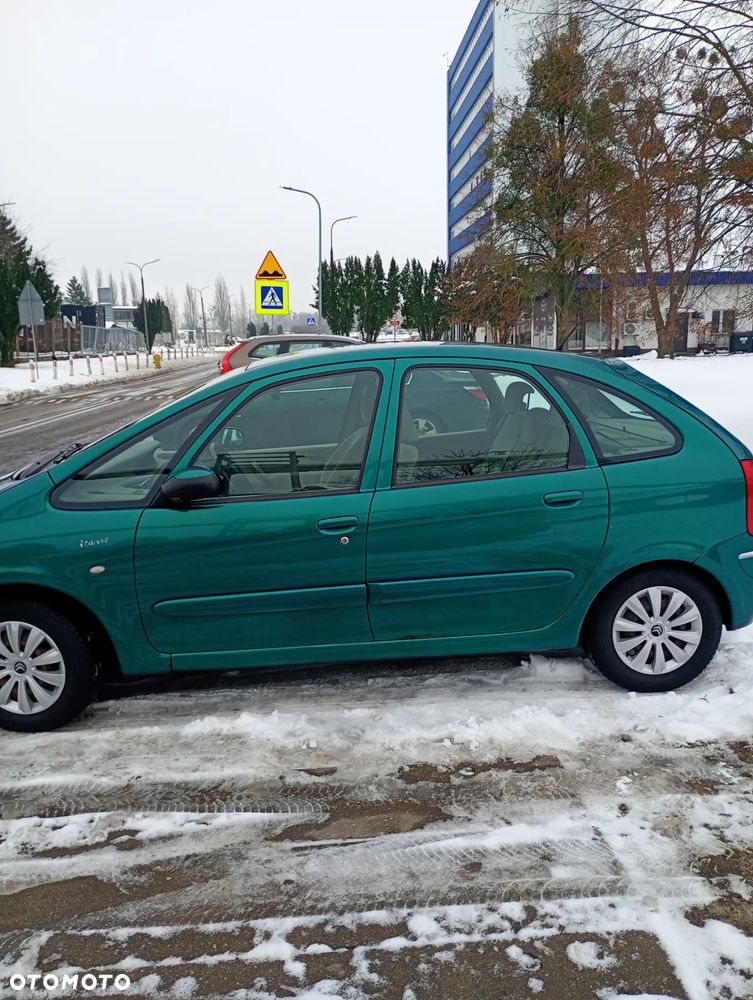Citroën Xsara Picasso 1.8i 16V Exclusive - 4