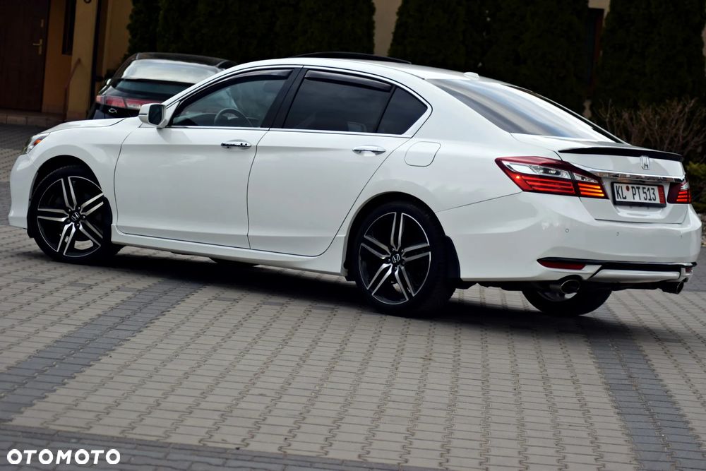 Honda Accord - 12