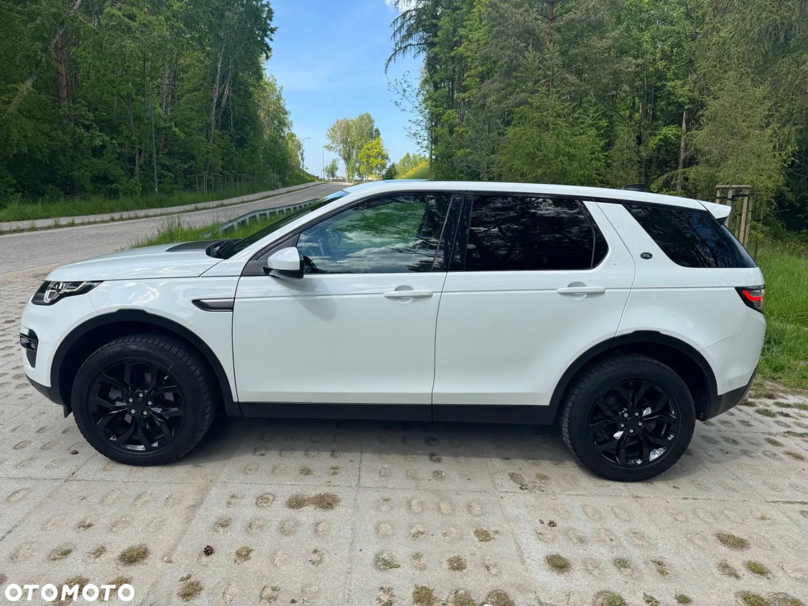 Land Rover Discovery Sport 2.0 TD4 SE - 11