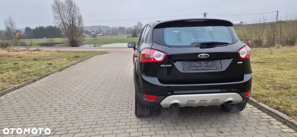 Ford Kuga 2.0 TDCi 4x4 Titanium - 9