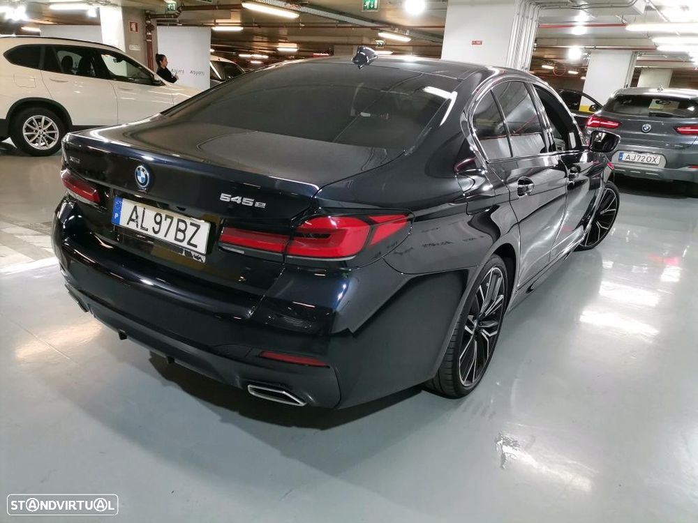 BMW 545 e xDrive - 3
