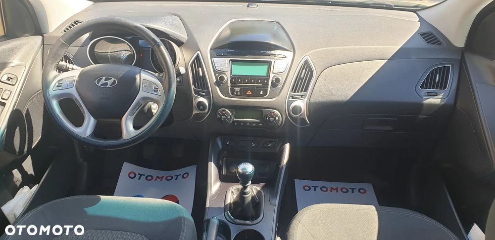 Hyundai ix35 - 12