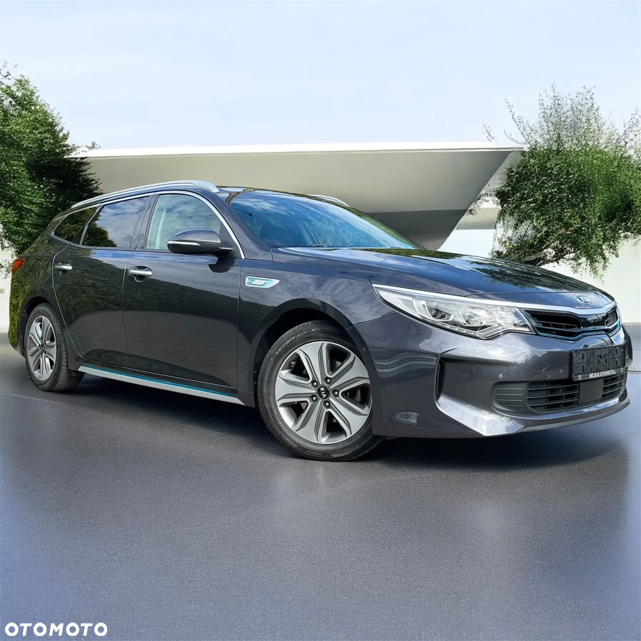 Kia Optima Plug-in Hybrid - 5