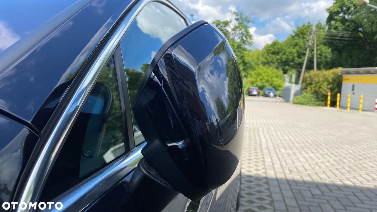 Volkswagen Passat - 12