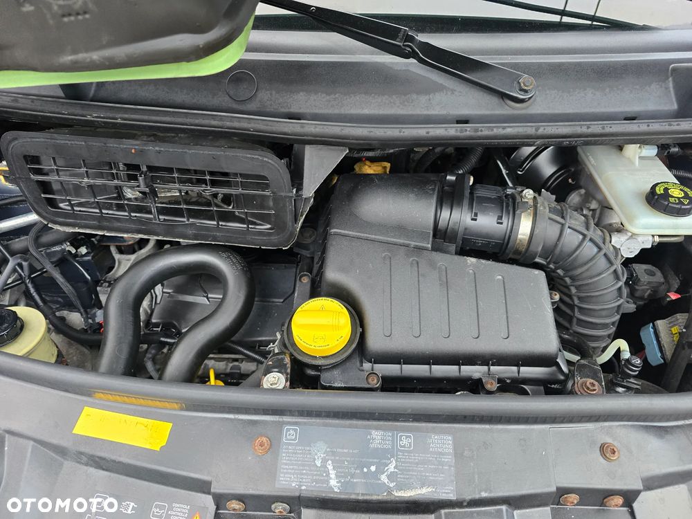 Renault Trafic Grand Passenger Pack Clim - 21