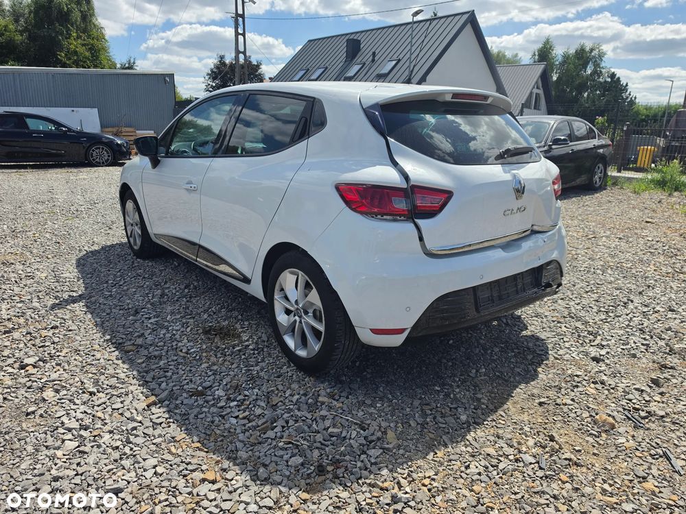 Renault Clio 1.2 16V Limited - 9