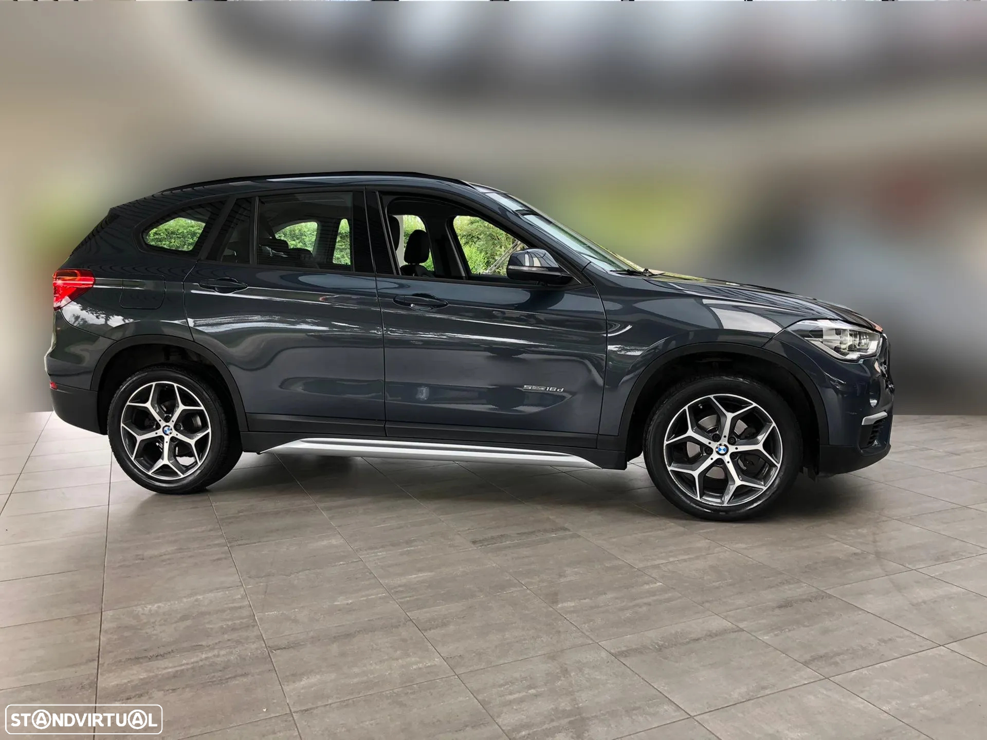 BMW X1 16 d sDrive xLine - 2