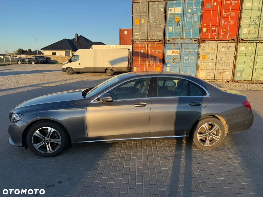 Mercedes-Benz Klasa E - 6