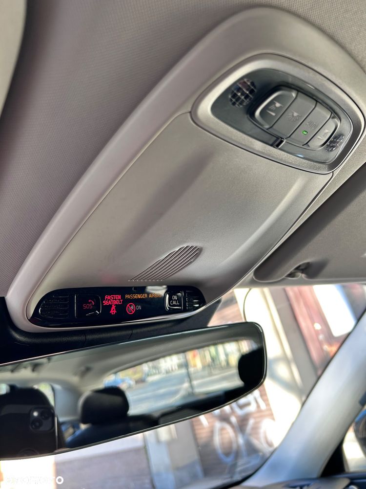 Volvo XC 60 B5 D AWD Momentum Pro - 40