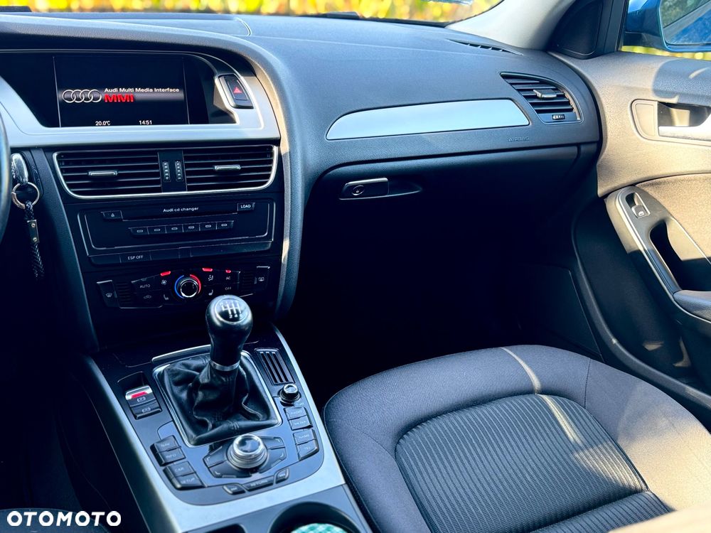 Audi A4 Avant - 12