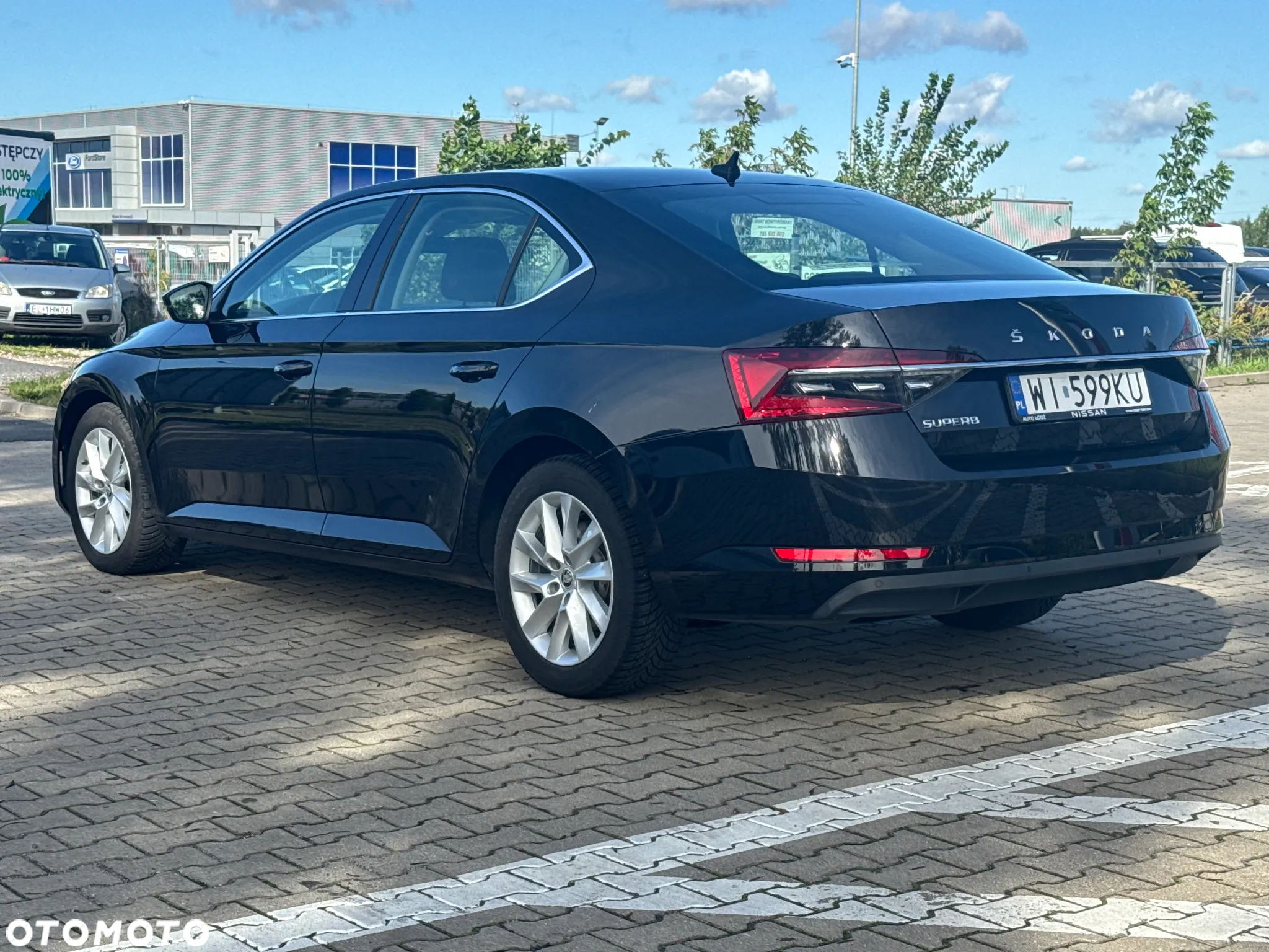 Skoda Superb 2.0 TDI SCR Ambition - 3