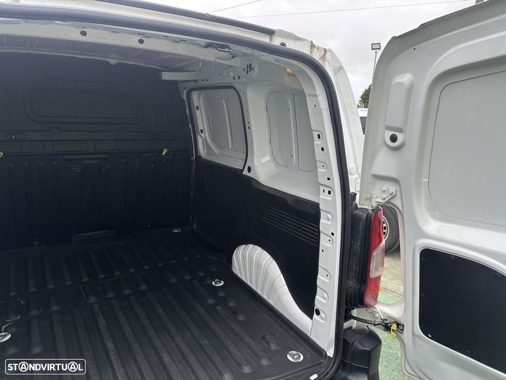 Peugeot Partner 1.5 BlueHDi Premium Standard Plus - 12