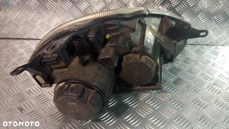 LAMPA LEWA PRZEDNIA CITROEN C8 - 2