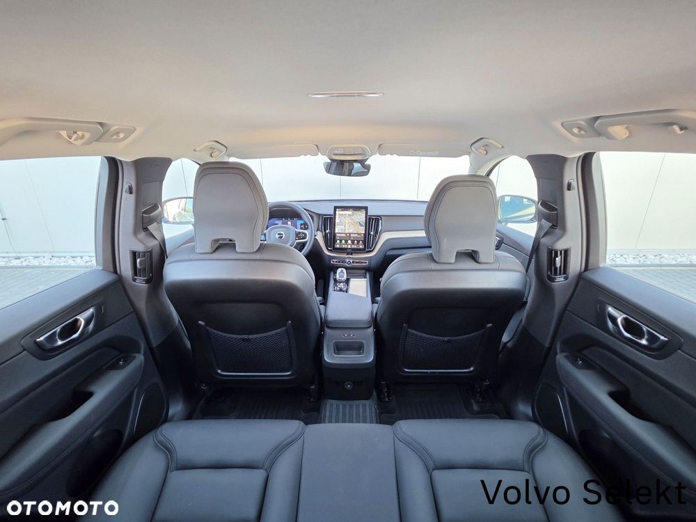 Volvo XC 60 - 38