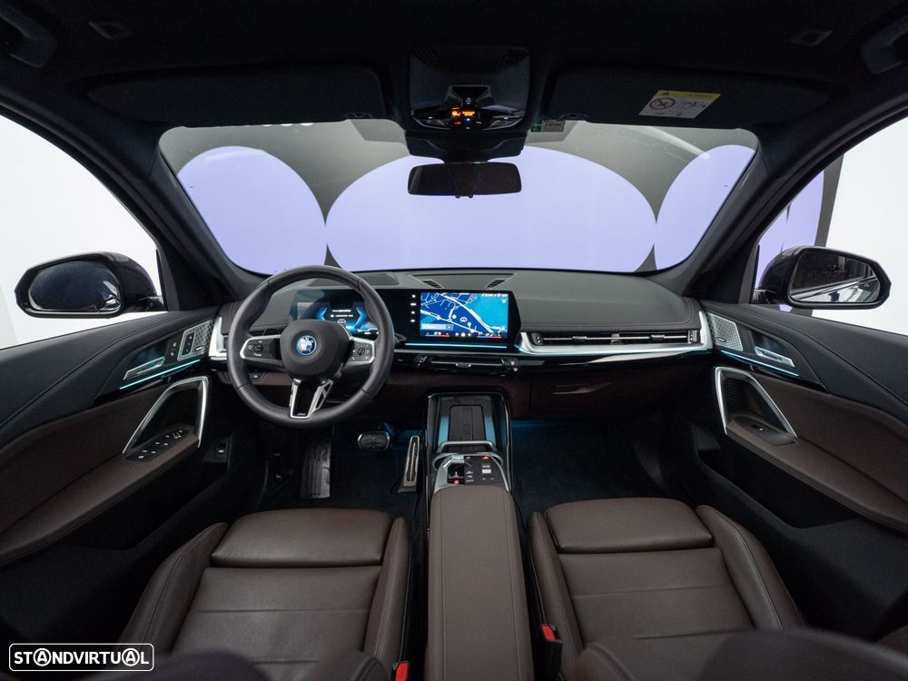 BMW iX1 xDrive30 Pack Desportivo M Pro - 18