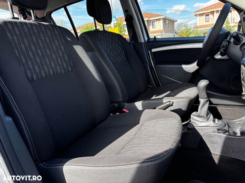 Dacia Sandero 1.2 16V 75 Laureate - 6