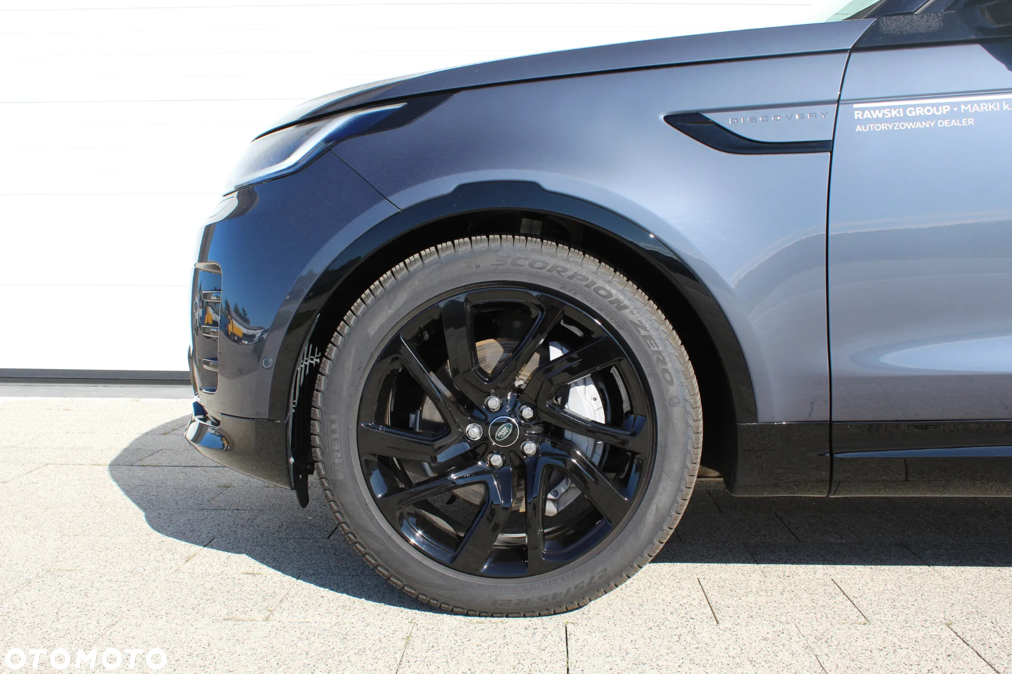 Land Rover Discovery - 8