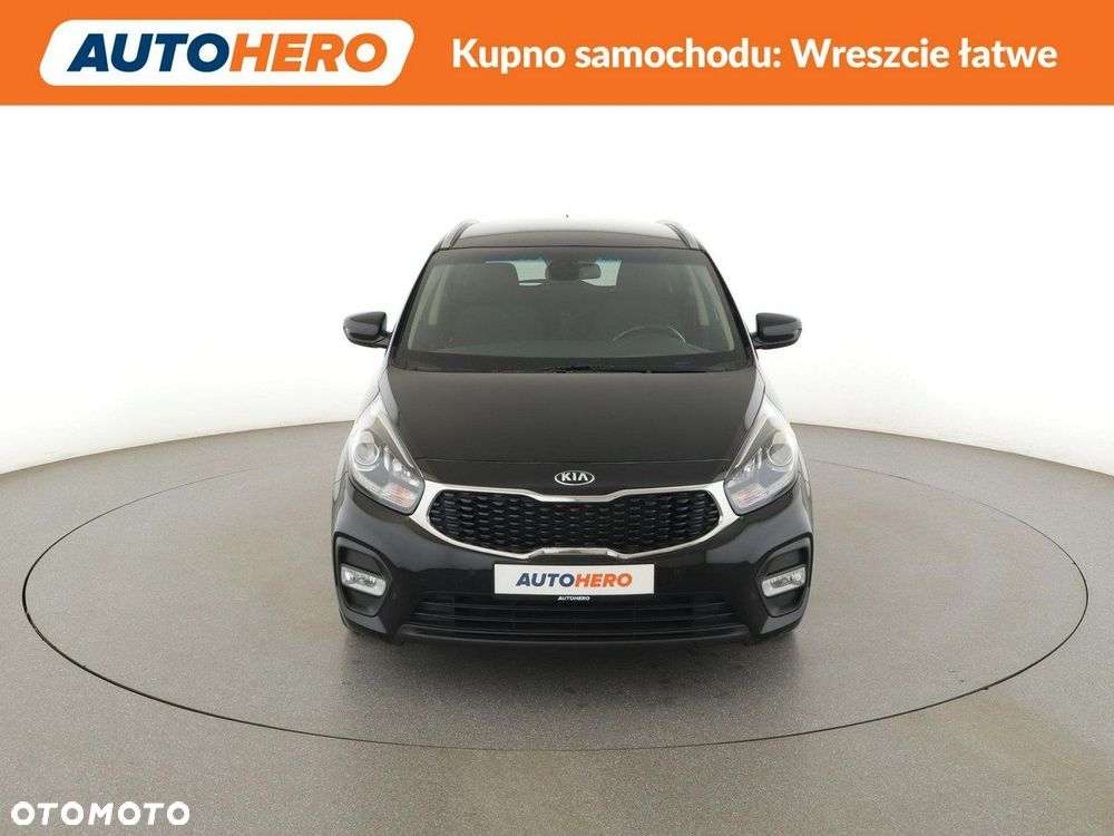 Kia Carens 1.6 GDI Dream-Team Edition - 12