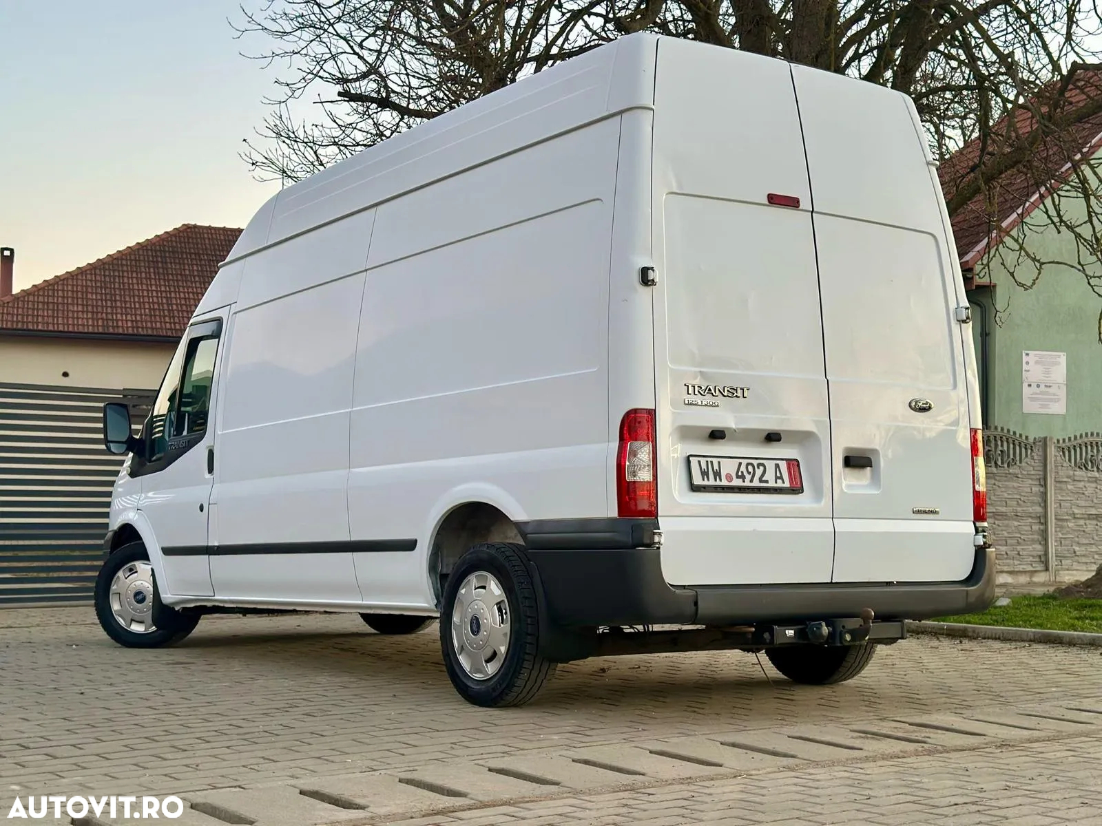 Ford Transit - 10