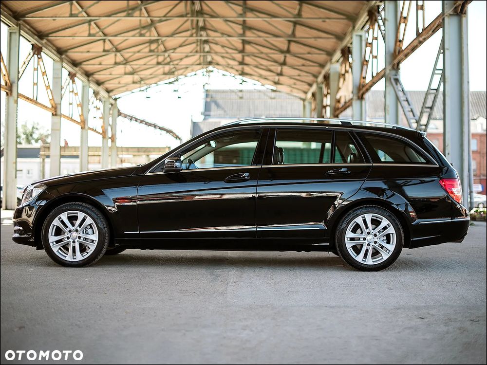 Mercedes-Benz Klasa C 180 BlueEFFICIENCY 7G-TRONIC Avantgarde - 8