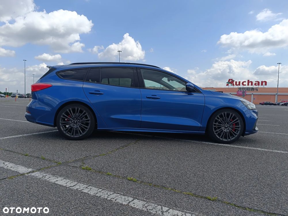Ford Focus 2.0 EcoBlue ST-3 - 9