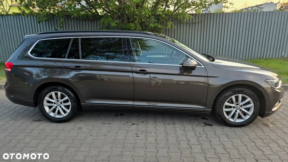 Volkswagen Passat 2.0 TDI (BlueMotion Technology) Highline - 6