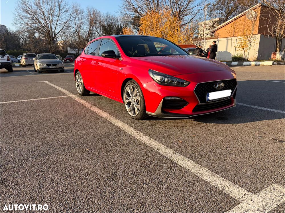 Hyundai i30 1.4 T-GDI DCT Fastback N-Line - 2