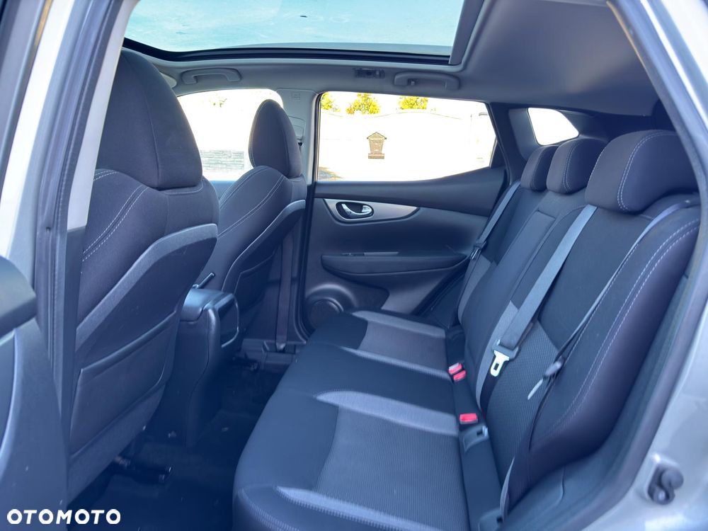 Nissan Qashqai 1.3 DIG-T N-Connecta - 11
