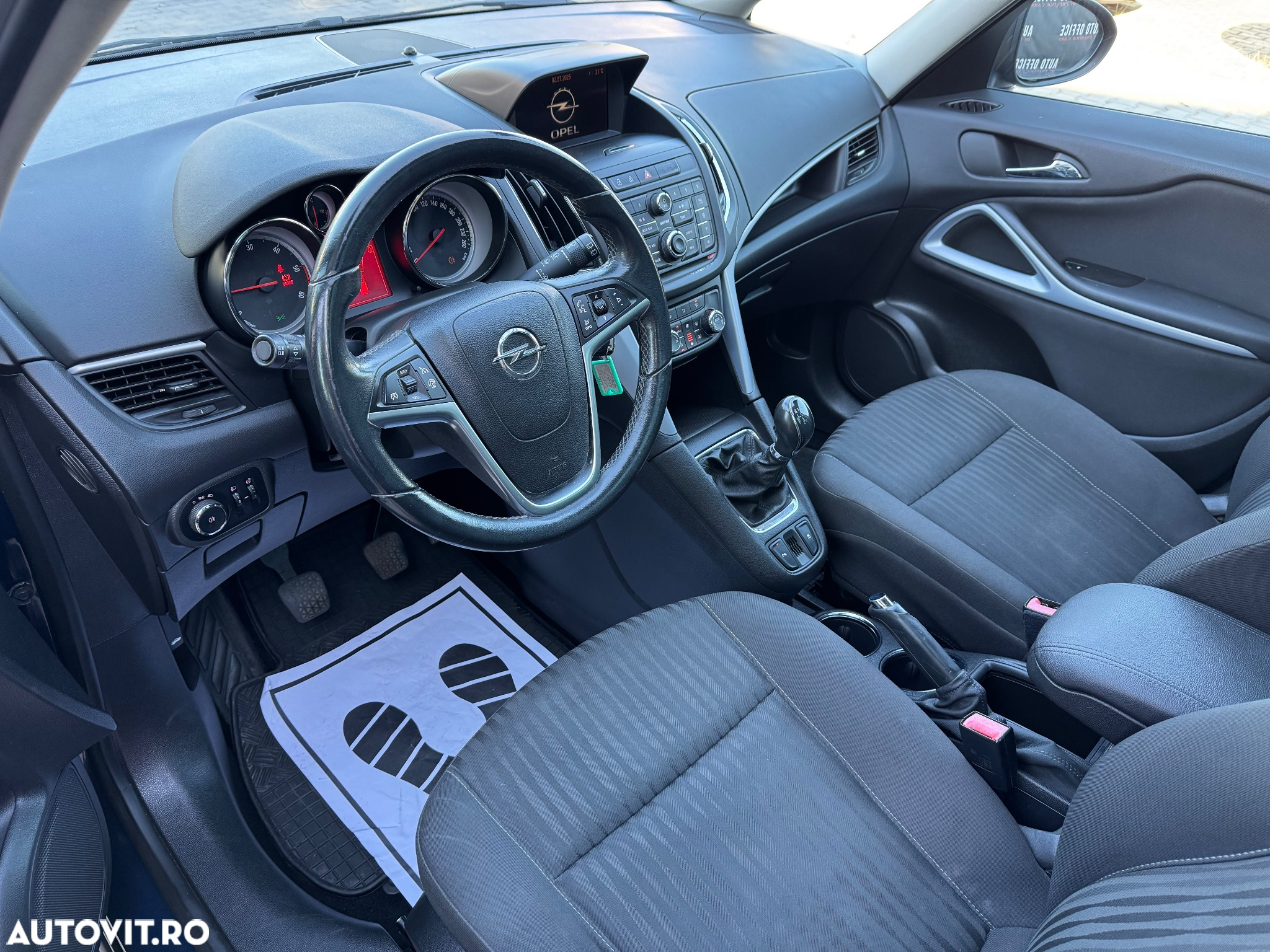 Opel Zafira Tourer 2.0 CDTI Active - 10