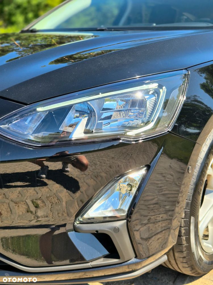Ford Focus 1.5 EcoBlue SCR Connected - 9