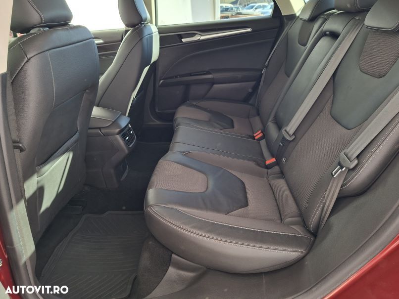 Ford Mondeo 1.5 EcoBoost Titanium - 9