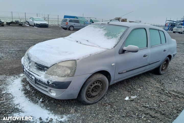 Compresor AC R134A / 8200315744 R134A / 8200315744 Renault Clio 2 [19 - 8