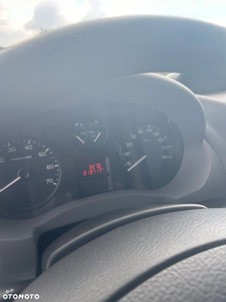 Peugeot Expert Tepee 2.0 HDi L2 Trendy Mixt - 8