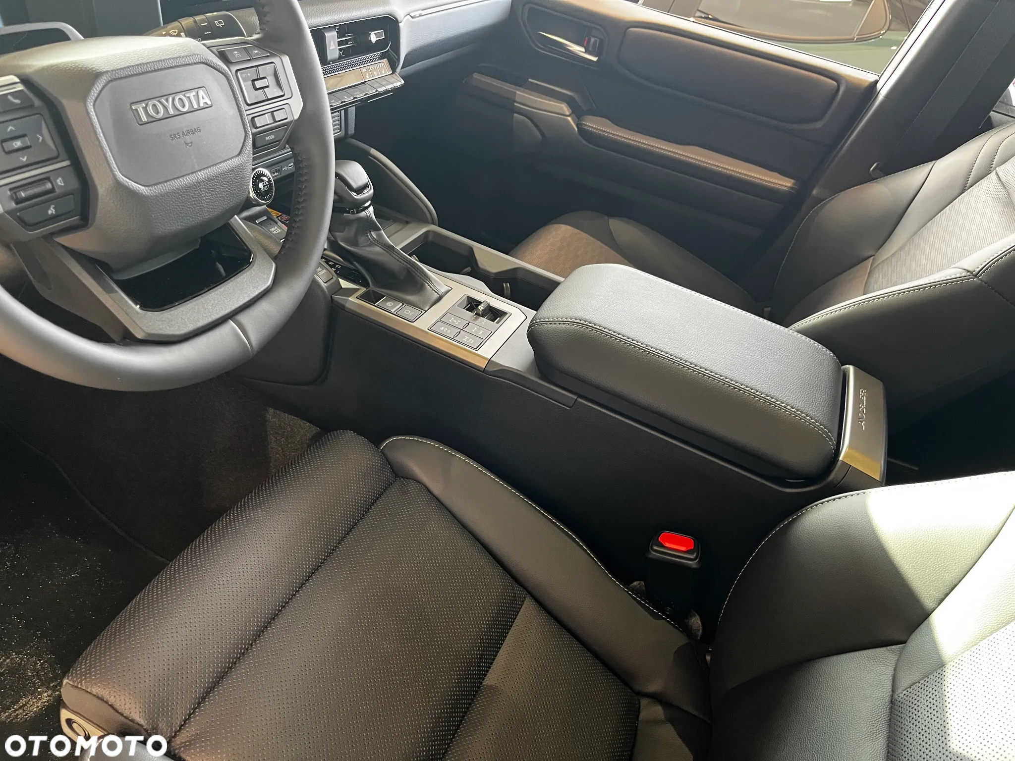 Toyota Land Cruiser LC 2.8 D-4D Executive - 6