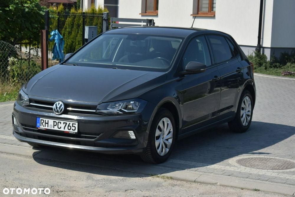 Volkswagen Polo 1.0 Comfortline - 1