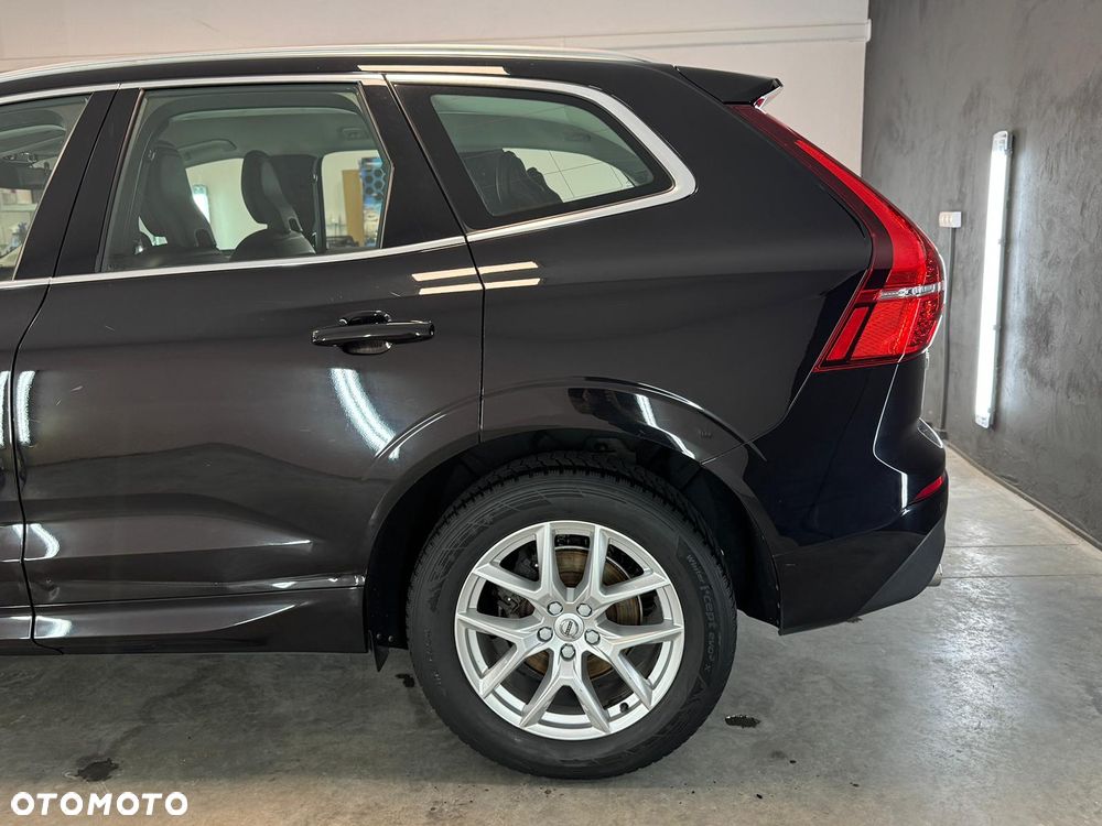Volvo XC 60 D4 Momentum Pro - 6