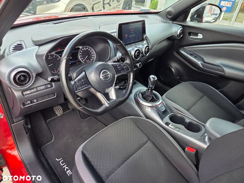 Nissan Juke 1.0 DIG-T N-Connecta - 11